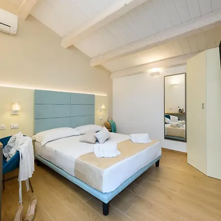 Otel Andromeda